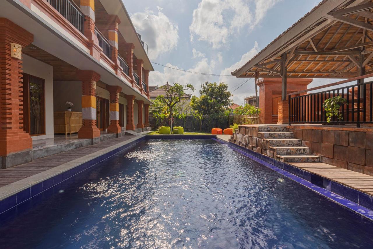 Candra Loka Studio & Apartment By The Loka Kerobokan Buitenkant foto