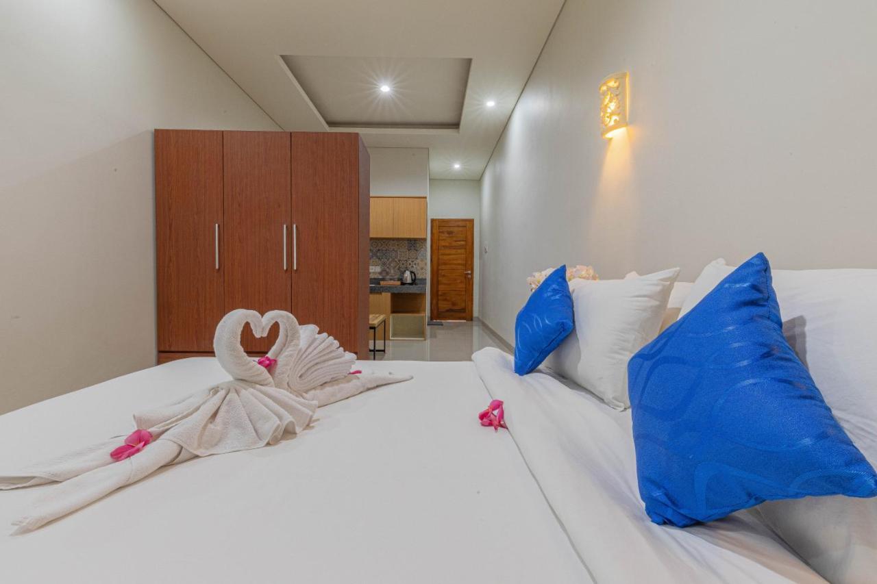 Candra Loka Studio & Apartment By The Loka Kerobokan Buitenkant foto