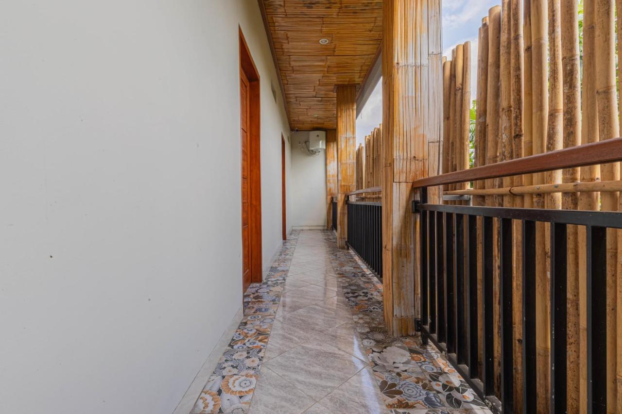 Candra Loka Studio & Apartment By The Loka Kerobokan Buitenkant foto