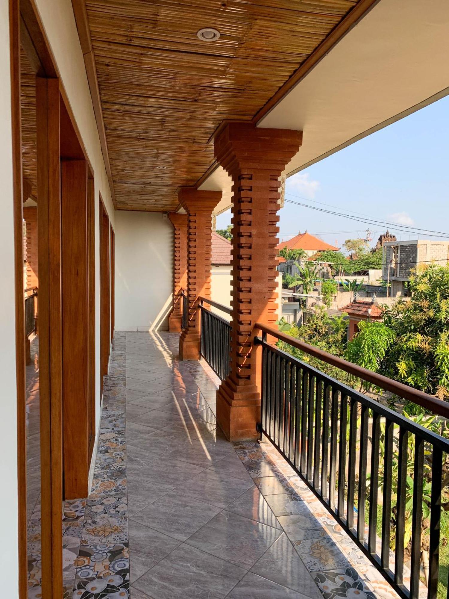 Candra Loka Studio & Apartment By The Loka Kerobokan Buitenkant foto